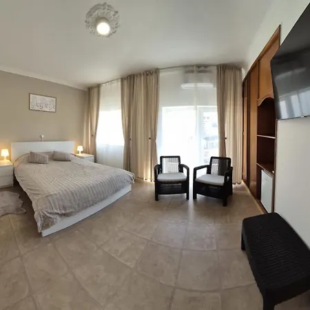 Residencial Princesa Do Ave * فيلا دو كوندي