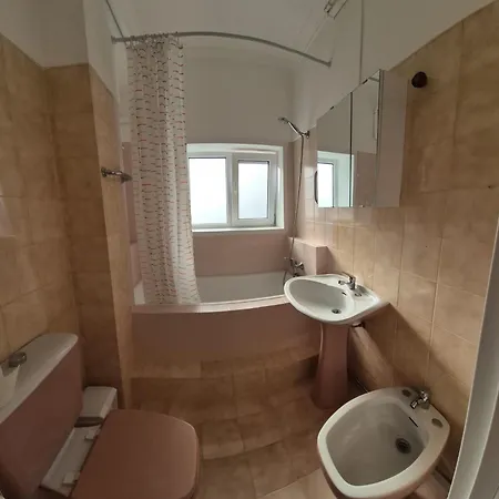 Residencial Princesa Do Ave بيت ضيافة فيلا دو كوندي