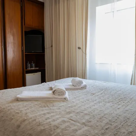 招待所 Residencial Princesa Do Ave