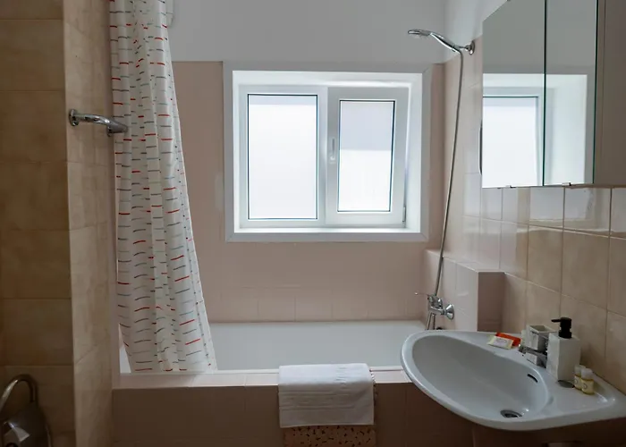 Affittacamere Residencial Princesa Do Ave 3*